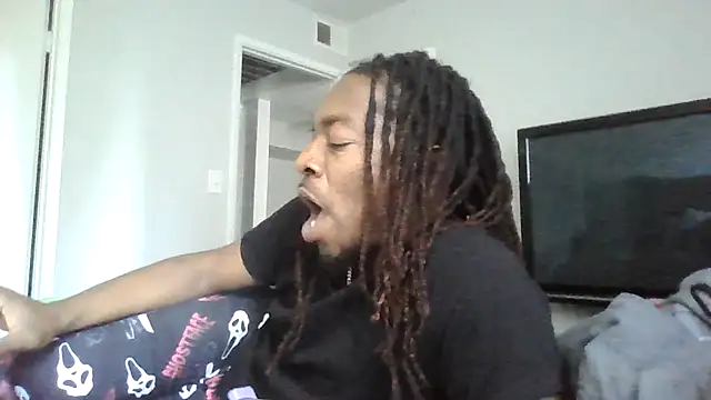 rockjohnson31 online show from November 25, 2025, 9:04 pm