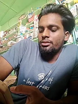 bikiiaa online show from October 7, 2025, 5:04 am