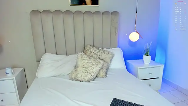 Dani rosse  online show from February 3, 2026, 12:54 pm