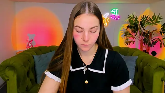 rad rebel  online show from November 18, 2025, 1:15 pm