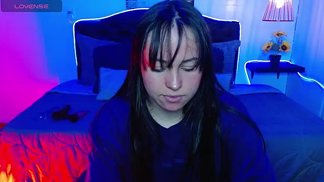 Eymmy 24 online show from September 26, 2025, 2:37 am