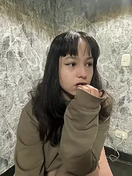 Eymmy 24 online show from March 4, 2026, 10:32 am