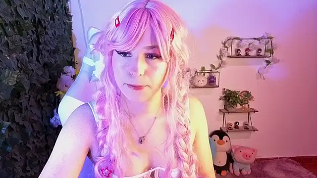 Eymmy 24 online show from June 1, 2026, 1:40 am