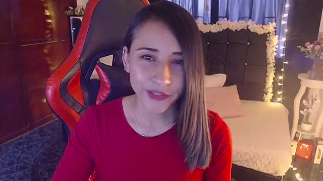 Sofia-mel online show from October 20, 2025, 8:09 pm