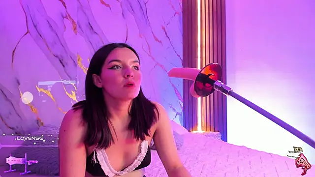 alicecute77 online show from October 23, 2025, 2:22 am