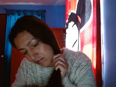 SarahFriendly online show from June 24, 2026, 3:22 pm