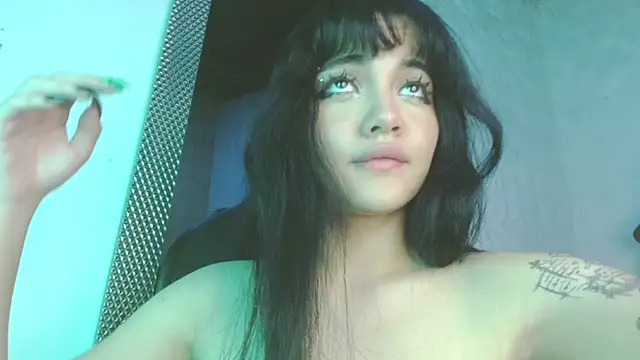 Darky Doll online show from October 3, 2025, 3:47 am