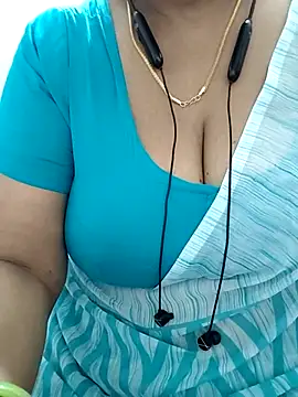 Snapshot of tami_lavanya chatting on July 20, 2026, 4:49 am tami lavanya online show from July 20, 2026, 4:49 am