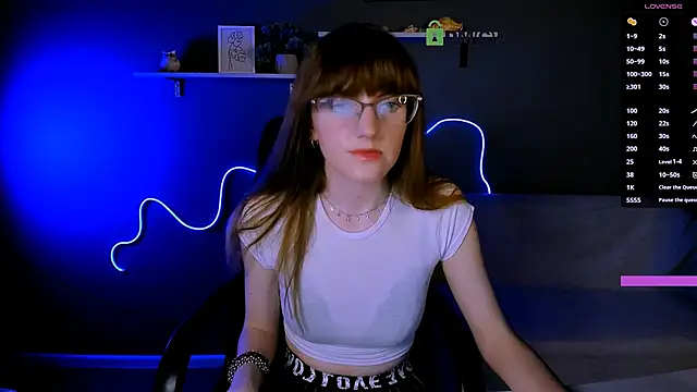 Snapshot of ava_mystic_ chatting on October 9, 2025, 7:56 pm ava mystic online show from October 9, 2025, 7:56 pm