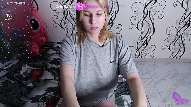 Snapshot of RoyAngela chatting on February 7, 2026, 2:54 pm RoyAngela online show from February 7, 2026, 2:54 pm