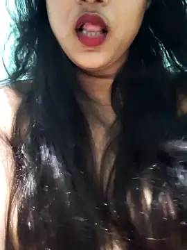 Snapshot of SugarWithSpice chatting on November 7, 2025, 8:14 am SugarWithSpice online show from November 7, 2025, 8:14 am