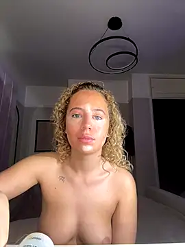 Snapshot of Aurorajadex chatting on October 1, 2025, 2:45 pm Aurorajadex online show from October 1, 2025, 2:45 pm