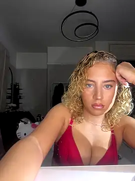 Snapshot of Aurorajadex chatting on October 30, 2025, 7:36 pm Aurorajadex online show from October 30, 2025, 7:36 pm