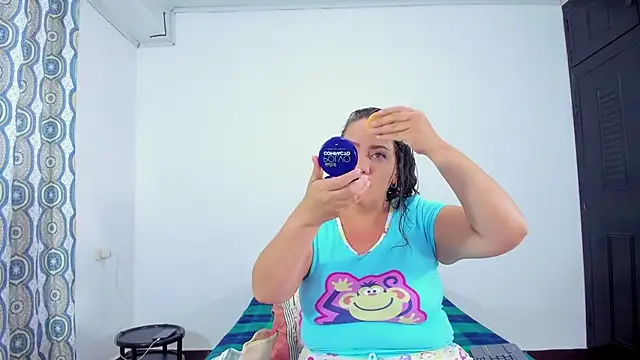 caamii foxx online show from November 13, 2025, 3:55 pm