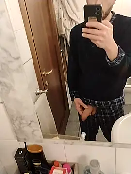 Baldassarre1990 online show from March 23, 2026, 10:47 pm