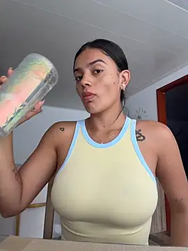 AnaaFaith  online show from February 14, 2026, 7:21 pm