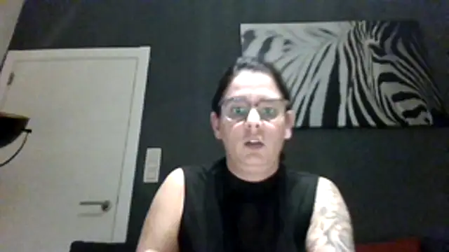 Snapshot of hottyFcup chatting on November 17, 2025, 6:03 pm hottyFcup online show from November 17, 2025, 6:03 pm