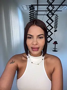 IrinaVelvet online show from October 18, 2025, 4:52 pm