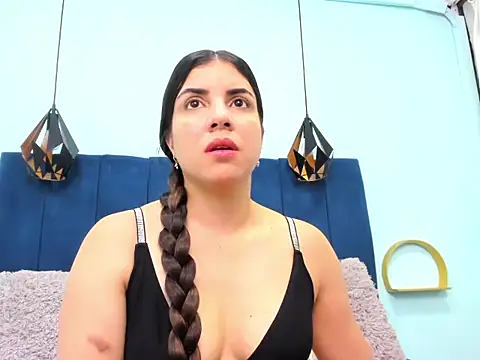 sweet klem 19 online show from November 21, 2025, 11:47 pm