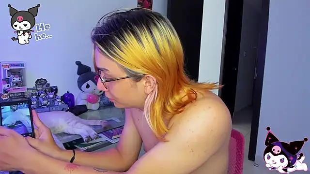 KeitaMoon online show from October 11, 2025, 7:34 pm