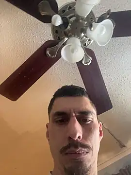 Snapshot of SlimSexxxy69 chatting on February 1, 2026, 2:48 pm SlimSexxxy69 online show from February 1, 2026, 2:48 pm