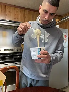 Snapshot of SlimSexxxy69 chatting on February 13, 2026, 1:51 pm SlimSexxxy69 online show from February 13, 2026, 1:51 pm