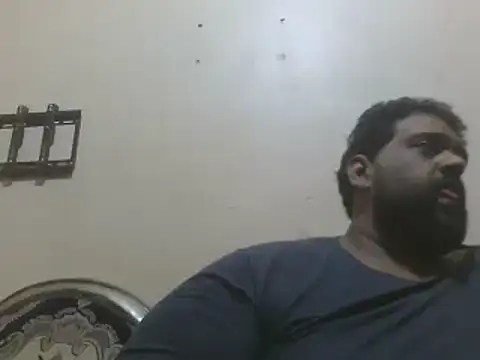 elpoop7305 online show from April 2, 2026, 2:58 pm