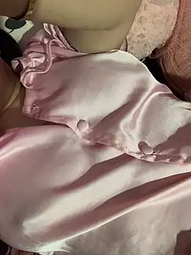 scent-sweet online show from September 26, 2025, 12:03 am