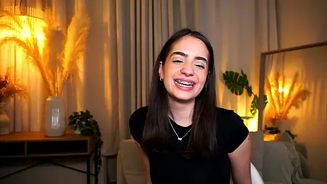 Snapshot of miilky_wayy chatting on February 26, 2026, 5:56 pm miilky wayy online show from February 26, 2026, 5:56 pm