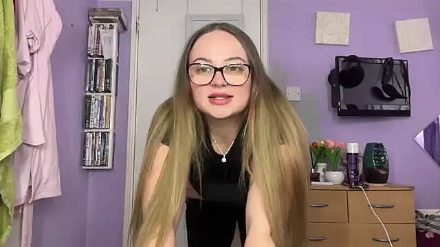 SexySashaxox online show from February 28, 2026, 12:50 pm