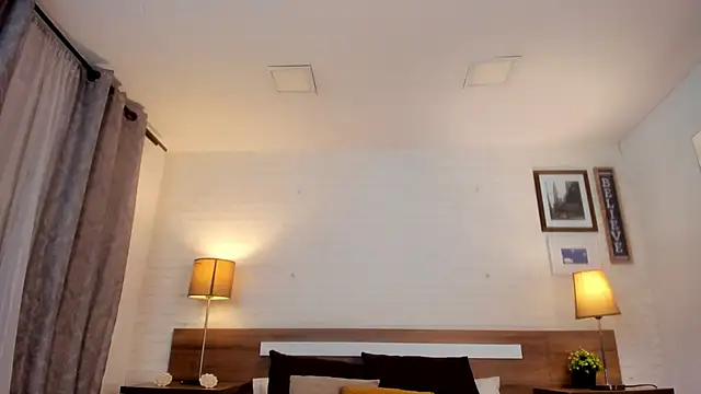 JenniferAuriston online show from February 7, 2026, 8:56 pm