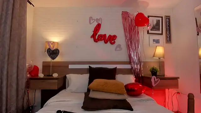 JenniferAuriston online show from February 15, 2026, 7:54 pm