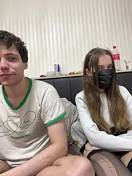 lovburger online show from May 31, 2026, 9:49 pm