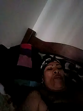 Morenaza6420 online show from October 5, 2025, 7:34 pm