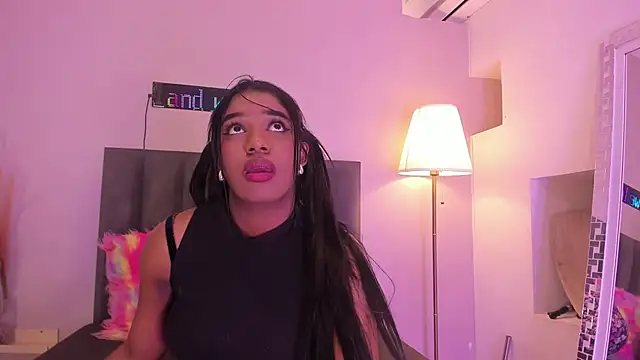 KendraChavez  online show from February 11, 2026, 8:58 pm