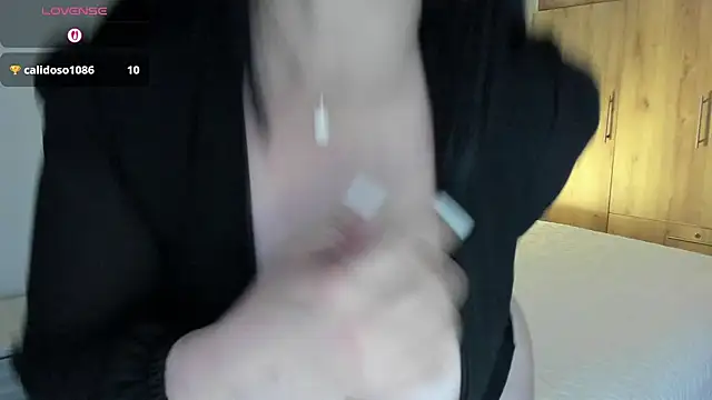 Snapshot of Ruby1579 chatting on October 3, 2025, 11:24 pm Ruby1579 online show from October 3, 2025, 11:24 pm