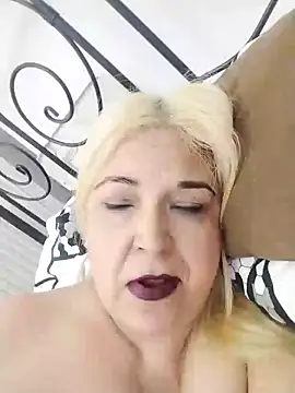 MarielaFerrer online show from October 30, 2025, 3:57 pm