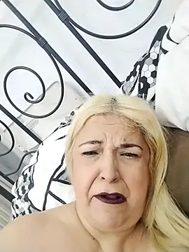 MarielaFerrer online show from November 2, 2025, 12:18 pm