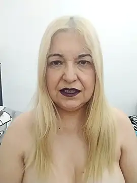 MarielaFerrer online show from November 3, 2025, 2:40 pm