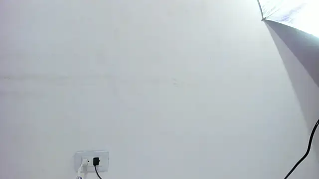 Annie switt online show from December 19, 2025, 4:52 am