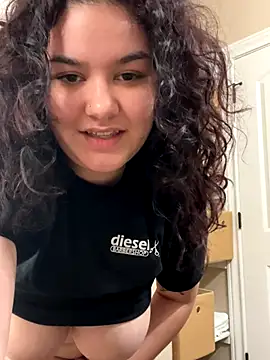 jupiternyx online show from September 30, 2025, 10:15 pm