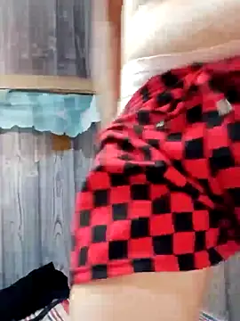 Sweet-Lita50 online show from October 28, 2025, 3:32 am