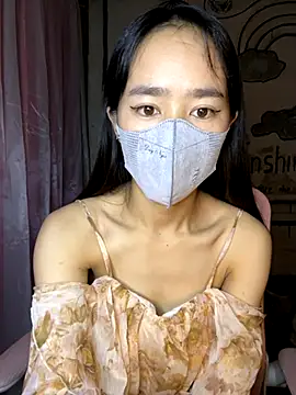 TiNa 04 online show from October 1, 2025, 10:49 pm