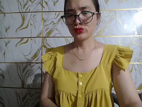 Lyzizi lovely09 online show from June 29, 2026, 5:14 am