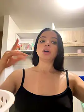 Snapshot of gigi_bunn chatting on October 18, 2025, 1:08 am gigi bunn online show from October 18, 2025, 1:08 am
