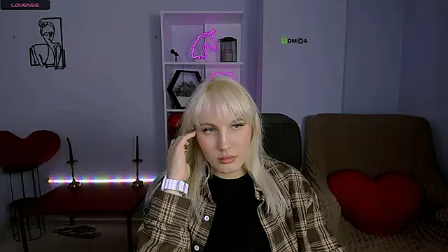 marta smith online show from November 16, 2025, 8:36 pm