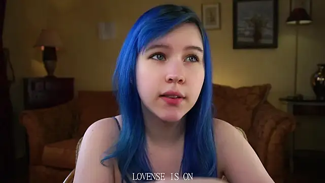 ElizSpieth online show from April 10, 2026, 2:28 am