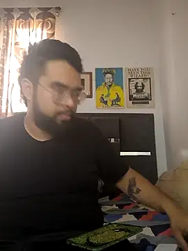 Snapshot of Asdfg0001 chatting on November 6, 2025, 8:21 pm Asdfg0001 online show from November 6, 2025, 8:21 pm