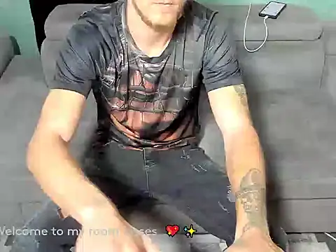 HugeDickFuck online show from November 8, 2025, 12:38 pm