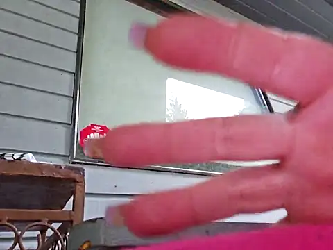 Snapshot of Sugarloveless chatting on October 2, 2025, 6:26 pm Sugarloveless online show from October 2, 2025, 6:26 pm